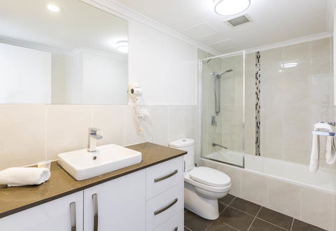 South Pacific Plaza - Official - Hervey Bay Accommodation 8
