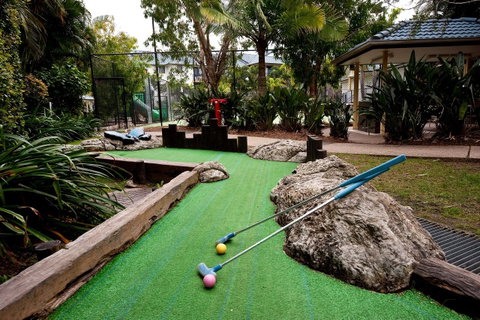Turtle Beach Resort - Hervey Bay Accommodation 2