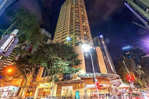 Brisbane City Apartments (Albert St CBD) - Tourism Hervey Bay 3