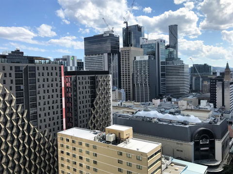 Brisbane City Apartments (Albert St CBD) - Tourism Hervey Bay 4