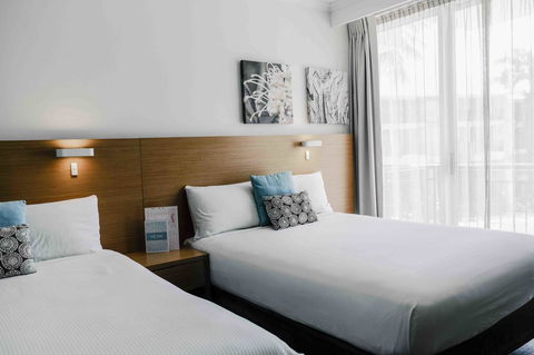 Novotel Cairns Oasis Resort - Hervey Bay Accommodation 25