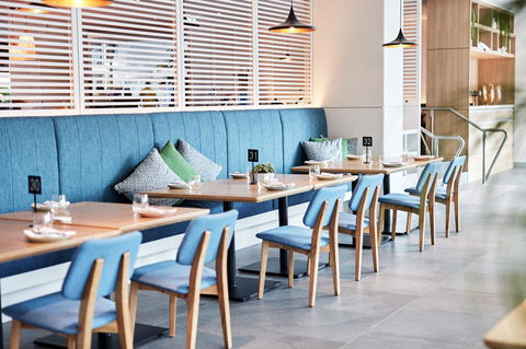 Novotel Cairns Oasis Resort - Hervey Bay Accommodation 7