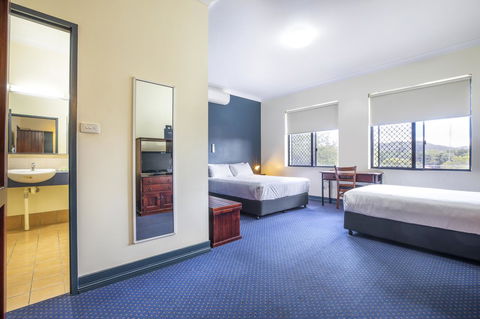 Nightcap At Atherton Hotel - Hervey Bay Accommodation 2