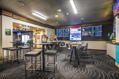 Nightcap At Atherton Hotel - Hervey Bay Accommodation 6