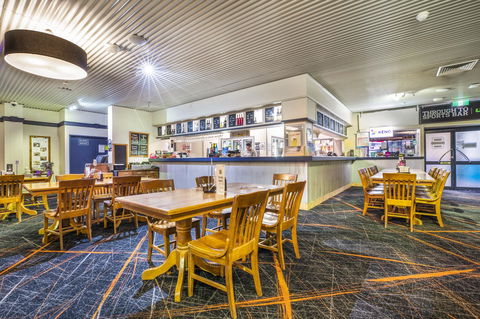 Nightcap At Atherton Hotel - Hervey Bay Accommodation 8