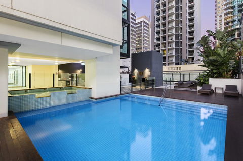 Oaks Brisbane On Charlotte Suites - Hervey Bay Accommodation 2
