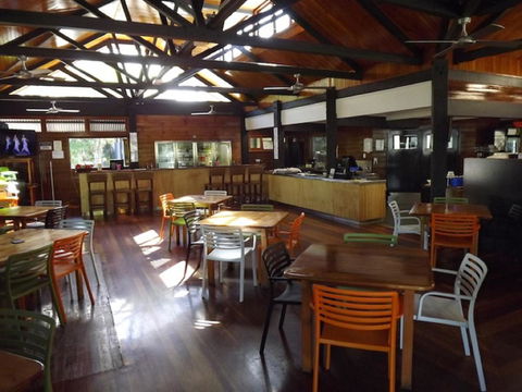 Fraser Island Retreat - Hervey Bay Accommodation 17