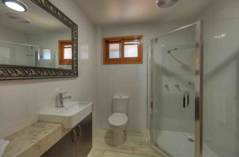 Fraser Island Retreat - Hervey Bay Accommodation 9