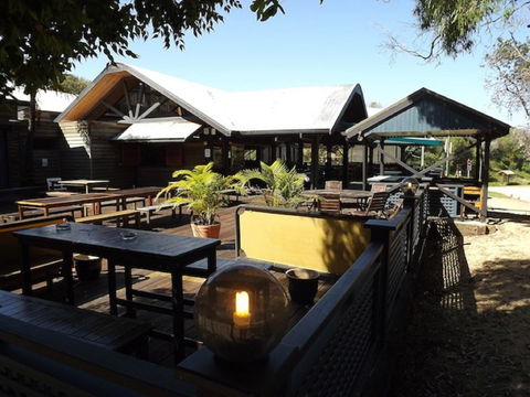 Fraser Island Retreat - Hervey Bay Accommodation 20