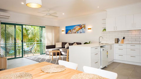 Currumbin Sands On The Beach - Hervey Bay Accommodation 16