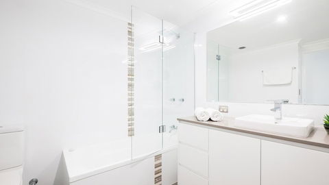 Currumbin Sands On The Beach - Hervey Bay Accommodation 35