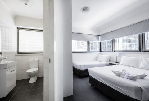George Williams Hotel - Hervey Bay Accommodation 32