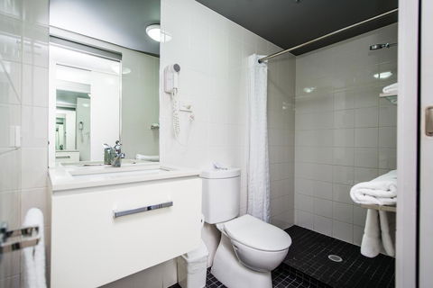 George Williams Hotel - Hervey Bay Accommodation 43