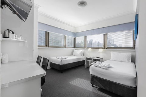 George Williams Hotel - Hervey Bay Accommodation 36