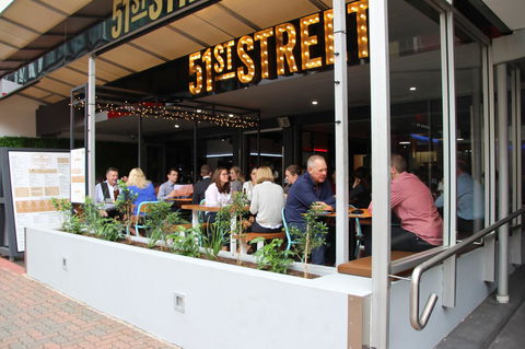 George Williams Hotel - Hervey Bay Accommodation 9