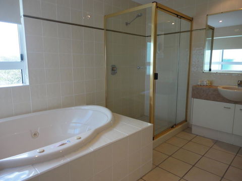 Aquarius Resort - Hervey Bay Accommodation 29