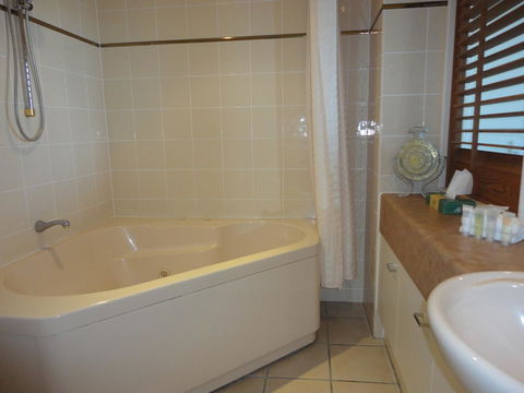 Aquarius Resort - Hervey Bay Accommodation 34