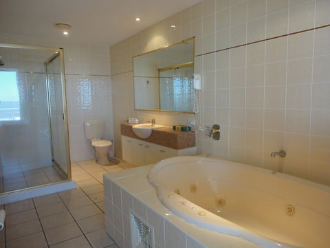 Aquarius Resort - Hervey Bay Accommodation 32