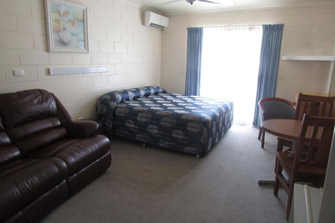 The Park Motel - Hervey Bay Accommodation 4
