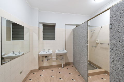 Palm Beach Hotel - Hervey Bay Accommodation 25