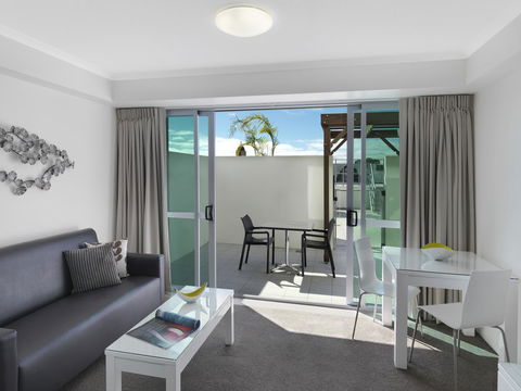 Oaks Mackay Rivermarque Hotel - Hervey Bay Accommodation 1