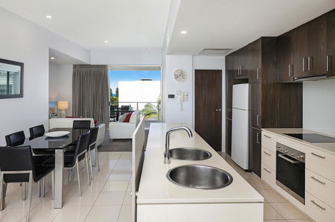 Element On Coolum Beach - Tourism Hervey Bay 10