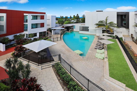 Element On Coolum Beach - Tourism Hervey Bay 6