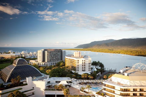 Pullman Cairns International - Hervey Bay Accommodation 24