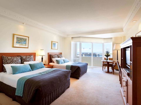 Pullman Cairns International - Hervey Bay Accommodation 44