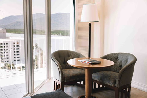 Pullman Cairns International - Hervey Bay Accommodation 10