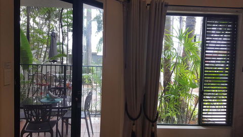 Jackies Holiday Apartment - Hervey Bay Accommodation 12