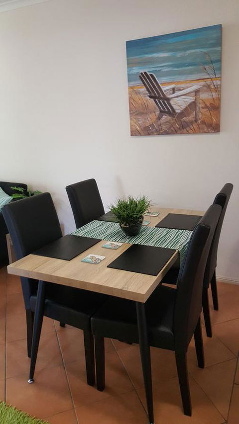 Jackies Holiday Apartment - Hervey Bay Accommodation 18