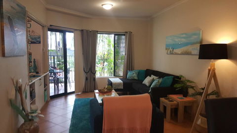 Jackies Holiday Apartment - Hervey Bay Accommodation 7