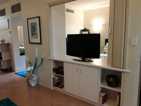 Jackies Holiday Apartment - Hervey Bay Accommodation 20