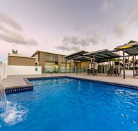 Echelon Apartments Yeppoon - Hervey Bay Accommodation