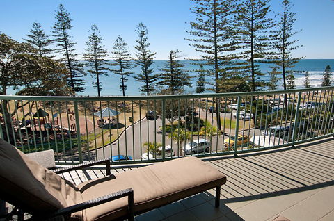 The Norfolks On Moffat Beach - Hervey Bay Accommodation 18