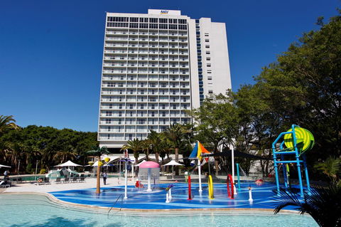 RACV Royal Pines Resort Gold Coast - Hervey Bay Accommodation 1