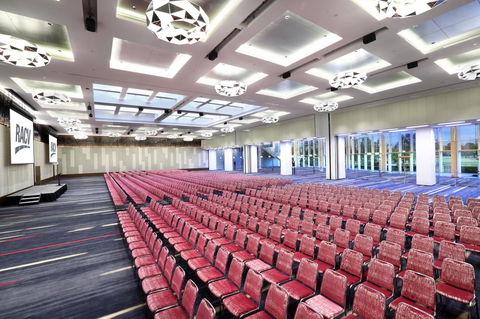 RACV Royal Pines Resort Gold Coast - Hervey Bay Accommodation 32