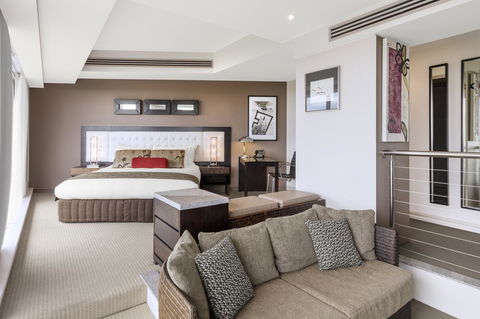 RACV Royal Pines Resort Gold Coast - Hervey Bay Accommodation 2