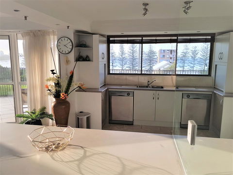 Gemini Court Holiday Apartments - Tourism Hervey Bay 34