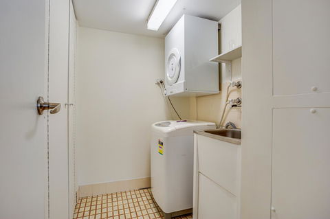 Gemini Court Holiday Apartments - Tourism Hervey Bay 6