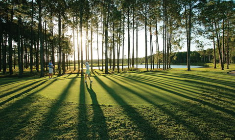 InterContinental Sanctuary Cove Resort, An IHG Hotel - Hervey Bay Accommodation 26