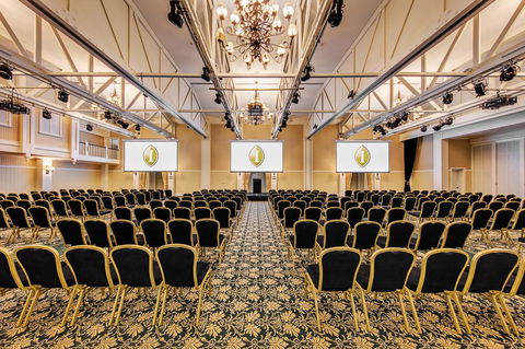 InterContinental Sanctuary Cove Resort, An IHG Hotel - Hervey Bay Accommodation 38