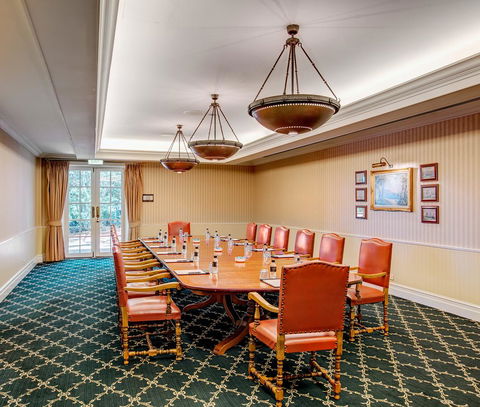 InterContinental Sanctuary Cove Resort, An IHG Hotel - Hervey Bay Accommodation 23