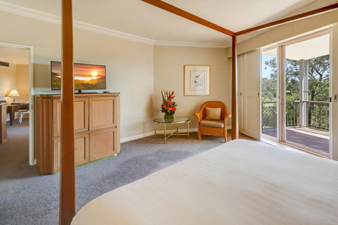 InterContinental Sanctuary Cove Resort, An IHG Hotel - Hervey Bay Accommodation 34