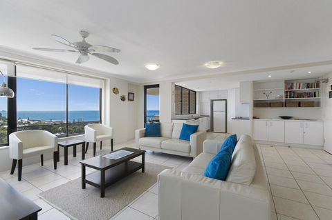 Burgess @ Kings Beach Apartments - Hervey Bay Accommodation 0