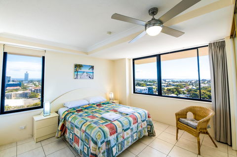 Burgess @ Kings Beach Apartments - Hervey Bay Accommodation 8