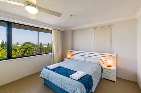 Burgess @ Kings Beach Apartments - Hervey Bay Accommodation 37