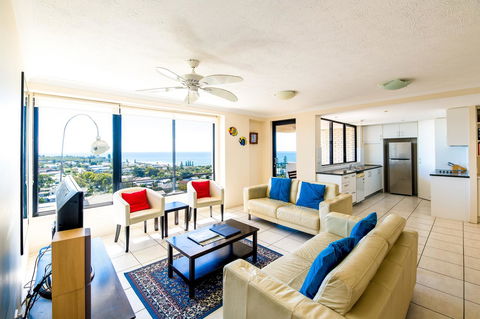 Burgess @ Kings Beach Apartments - Hervey Bay Accommodation 5