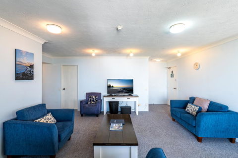 Burgess @ Kings Beach Apartments - Hervey Bay Accommodation 31